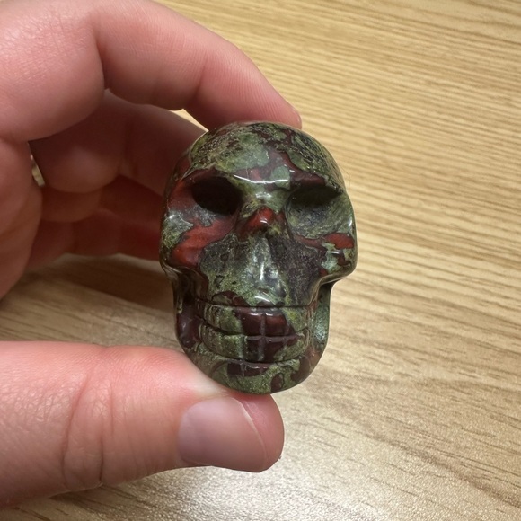 Dragon Blood Jasper Skull Natural Gemstone Carving - Picture 2 of 8